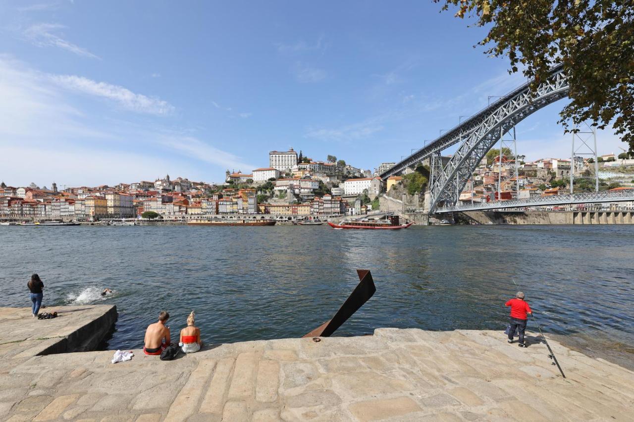 Flh Porto Spacious Apartment With Balcony Exterior photo